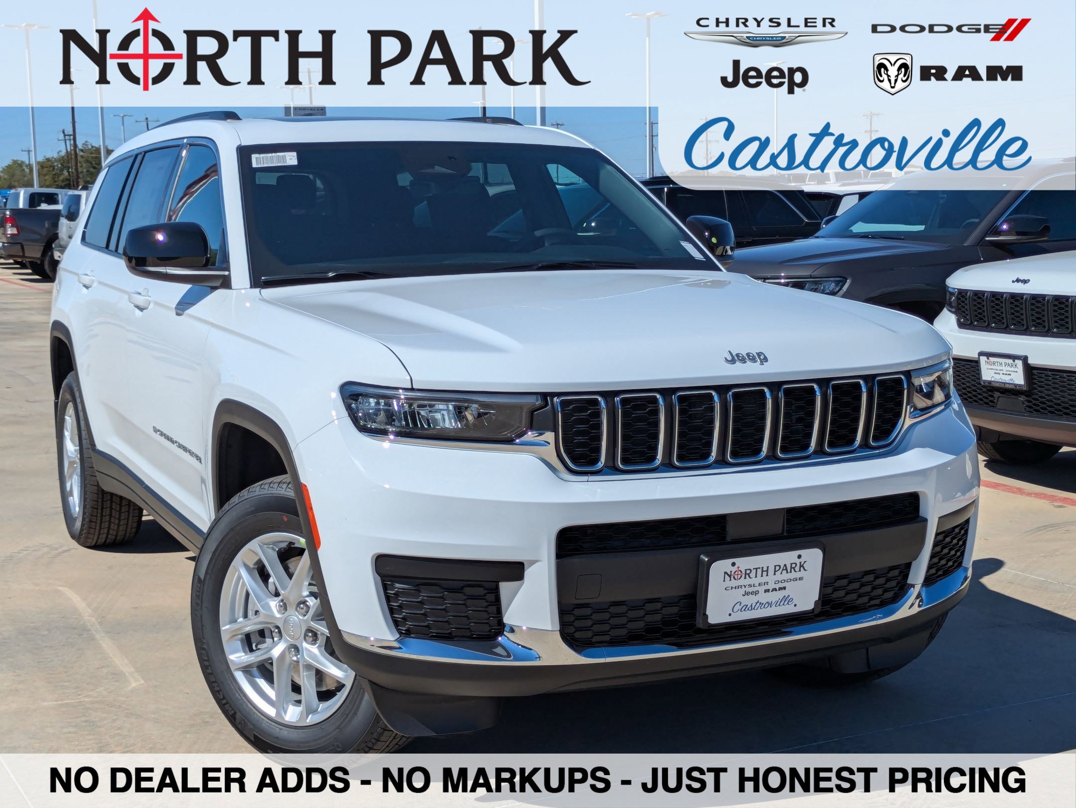 2025 Jeep Grand Cherokee L Laredo's photo