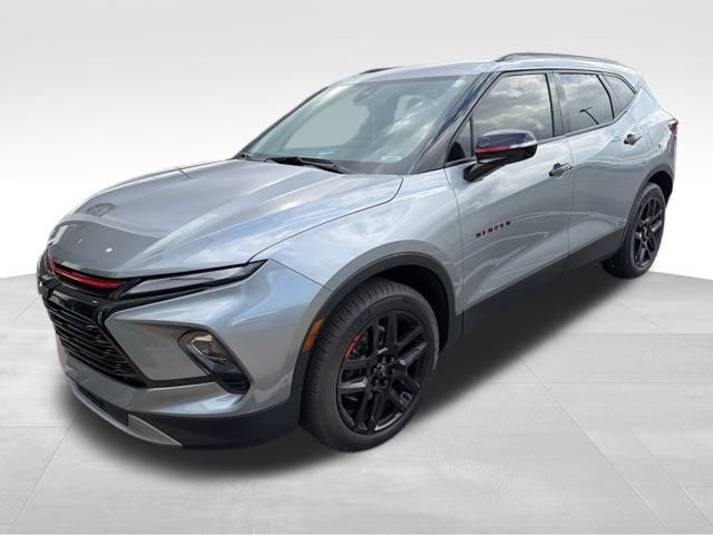 2023 Chevrolet Blazer 3LT photo 2