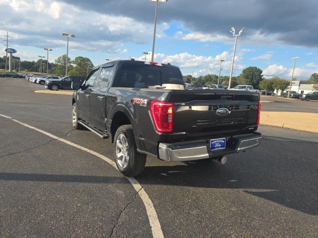 2022 Ford F-150 XLT photo 4