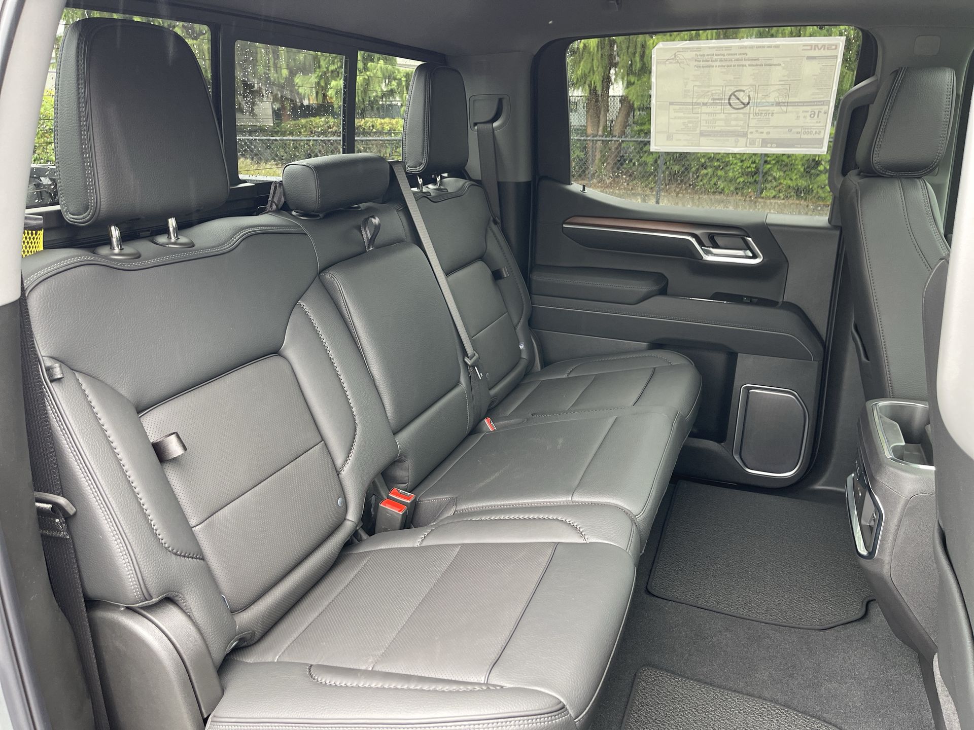 2025 Gmc Sierra 1500 Denali photo 3