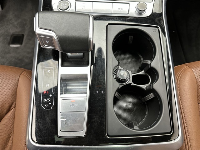 2021 Audi Q7 55 Prestige photo 10