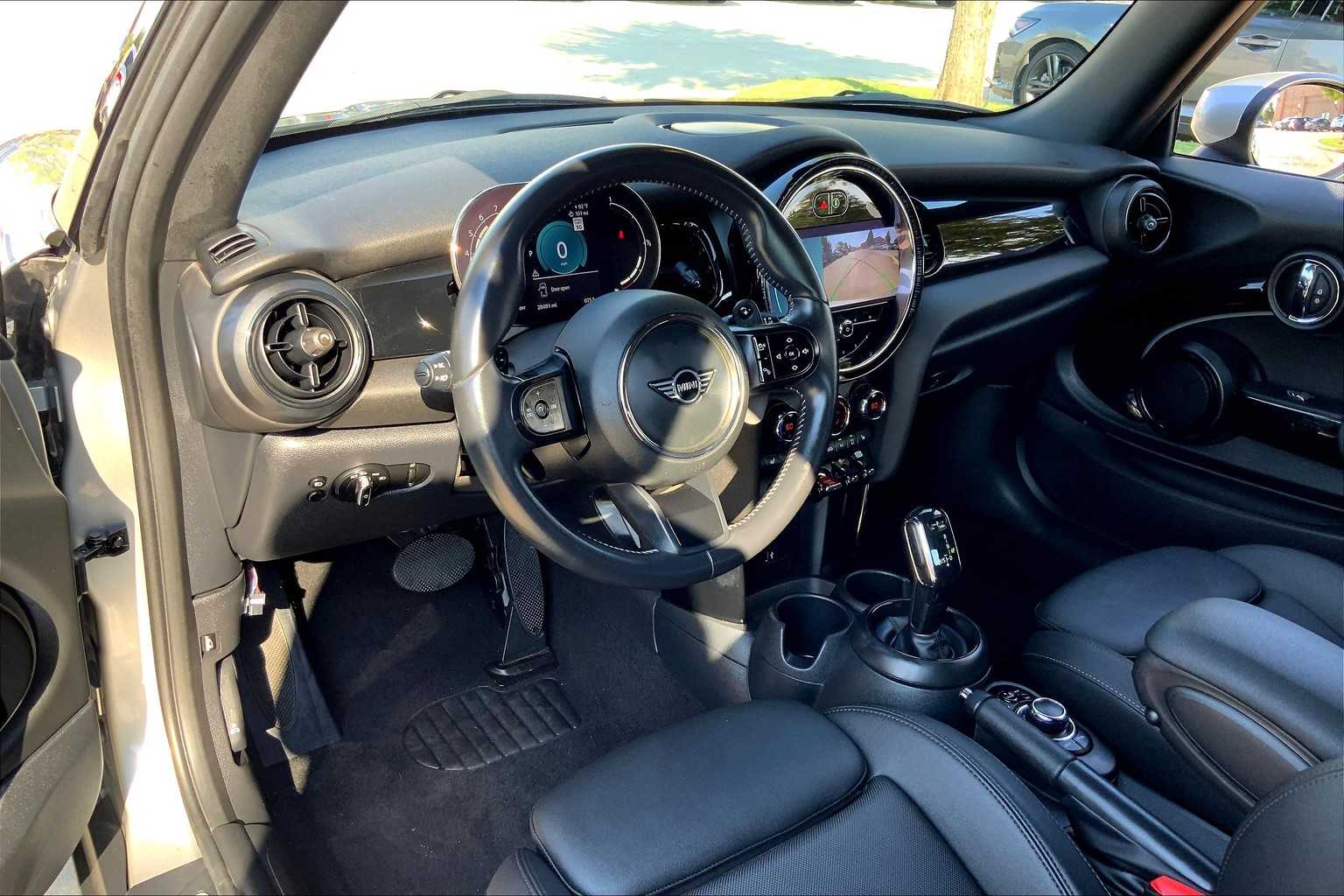 2024 Mini Cooper Convertible S photo 14