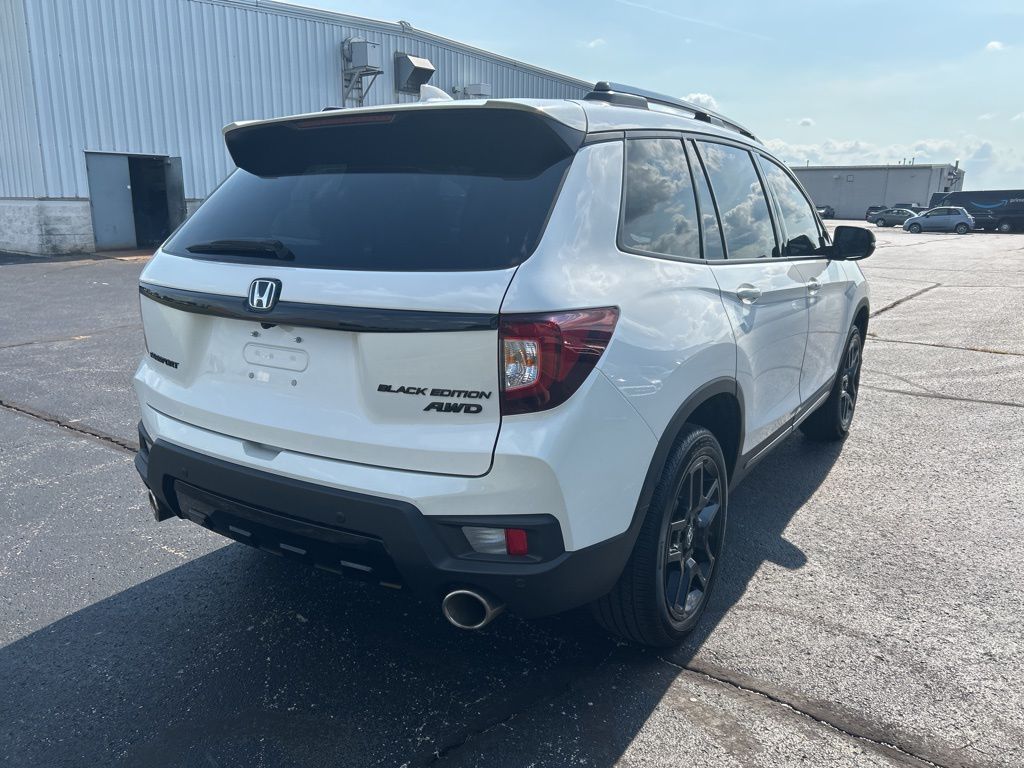 2024 Honda Passport Black Edition photo 4
