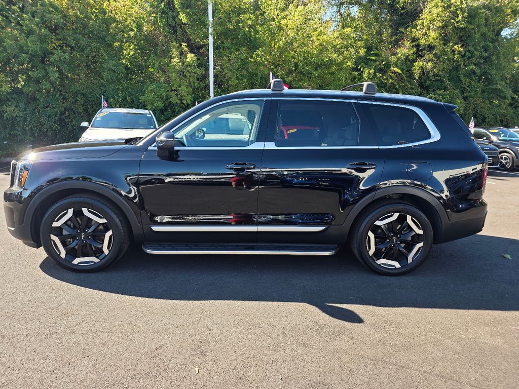 2023 Kia Telluride EX photo 4