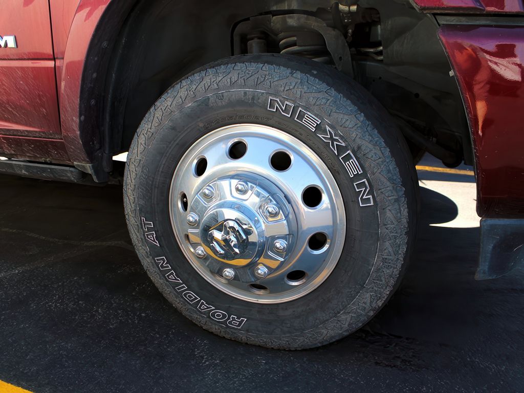 2021 Ram 3500 Longhorn photo 4