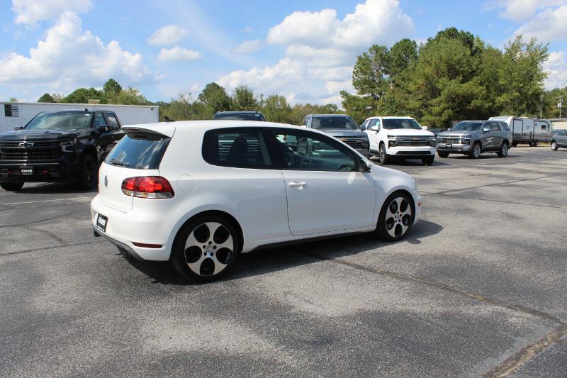 2013 Volkswagen Golf GTI photo 5