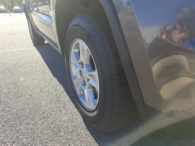 2014 Jeep Grand Cherokee Laredo photo 4