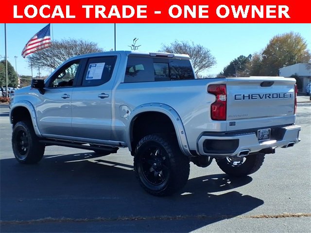 2021 Chevrolet Silverado 1500 RST photo 3