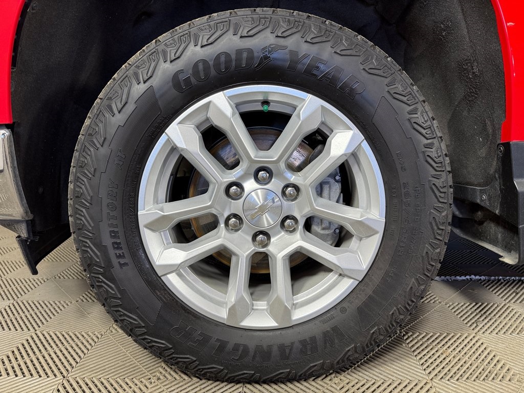 2022 Chevrolet Silverado 1500 LT photo 16