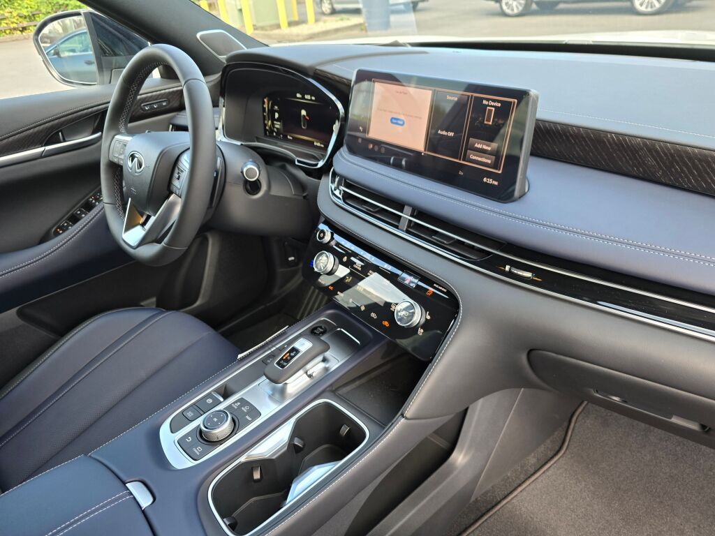 2026 Infiniti QX60 AWD photo 13