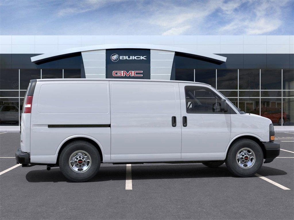 2024 Gmc Savana Cargo 2500 photo 2