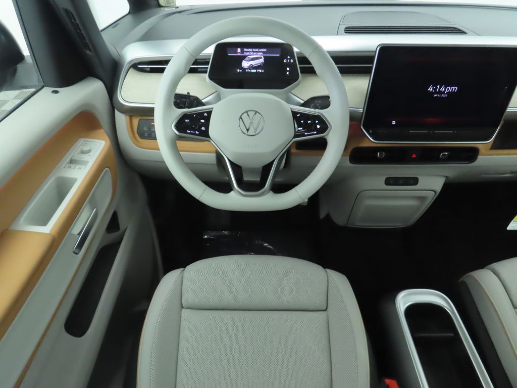 2025 Volkswagen ID. Buzz Pro Plus photo 10