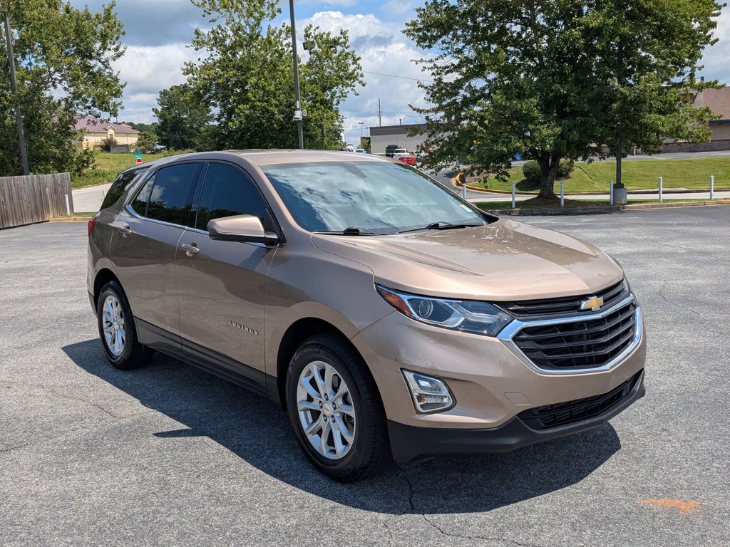 2018 Chevrolet Equinox LT photo 3