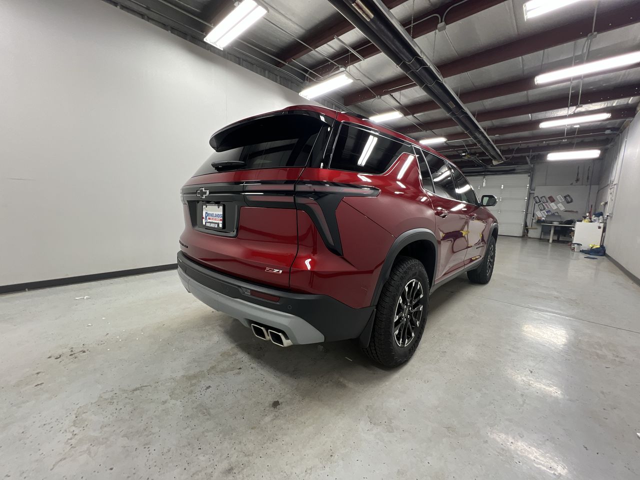 2025 Chevrolet Traverse Z71 photo 7