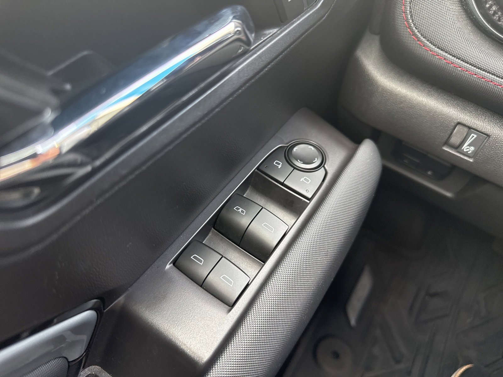 2023 Chevrolet Colorado Z71 photo 36