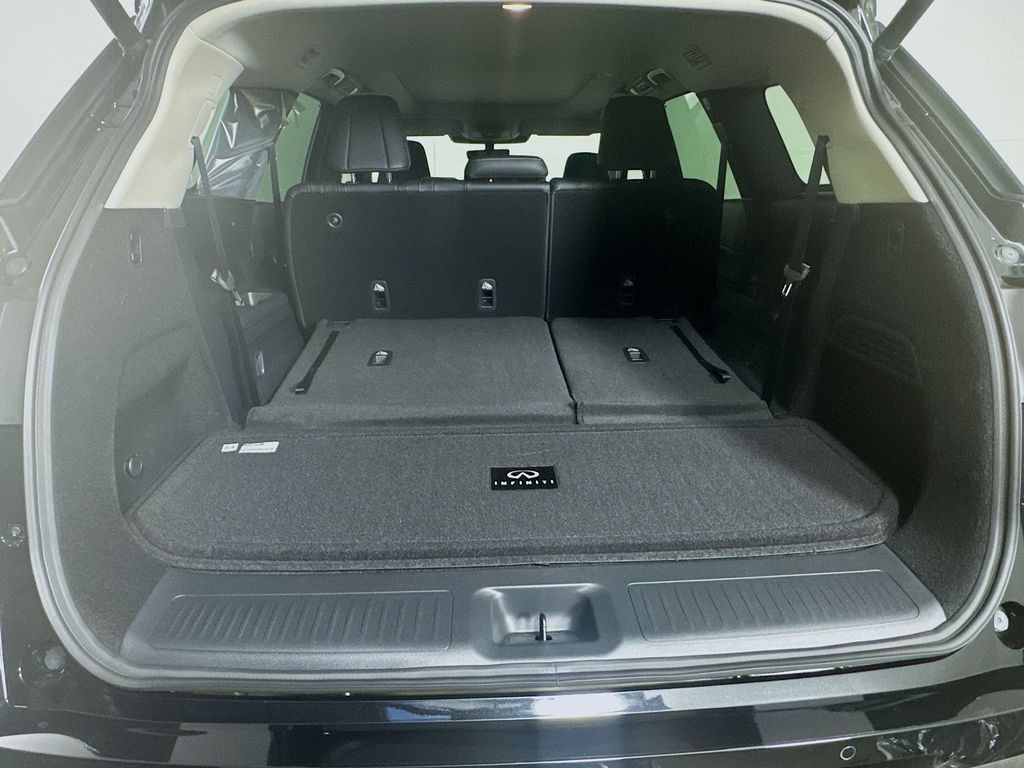 2026 Infiniti QX60 Luxe photo 29