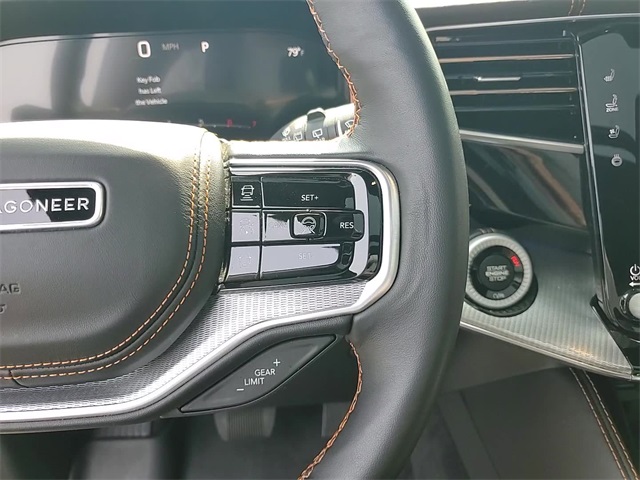 2023 Jeep Grand Wagoneer III photo 16