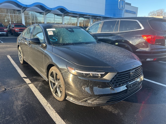 2024 Honda Accord Hybrid Sport-L's photo