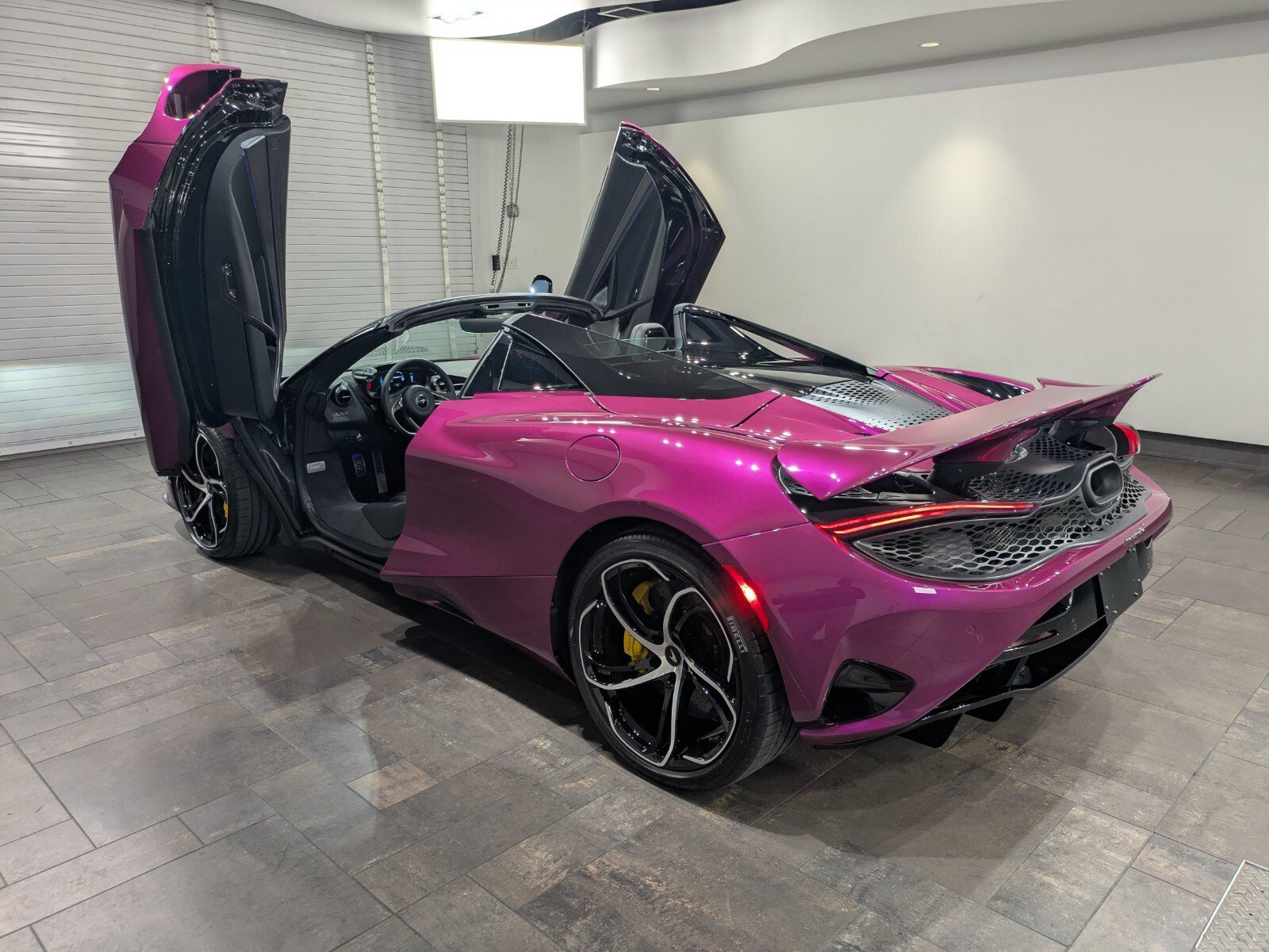 2026 Mclaren 750S Spider photo 21