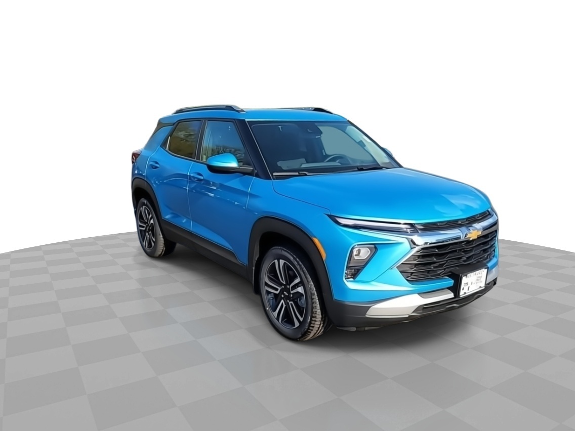 2025 Chevrolet Trailblazer LT photo 3