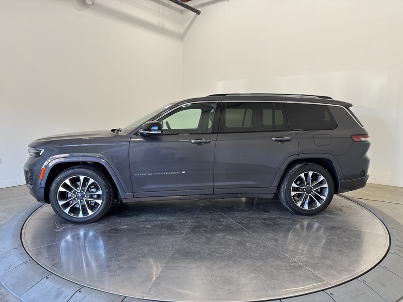 2022 Jeep Grand Cherokee Overland photo 4