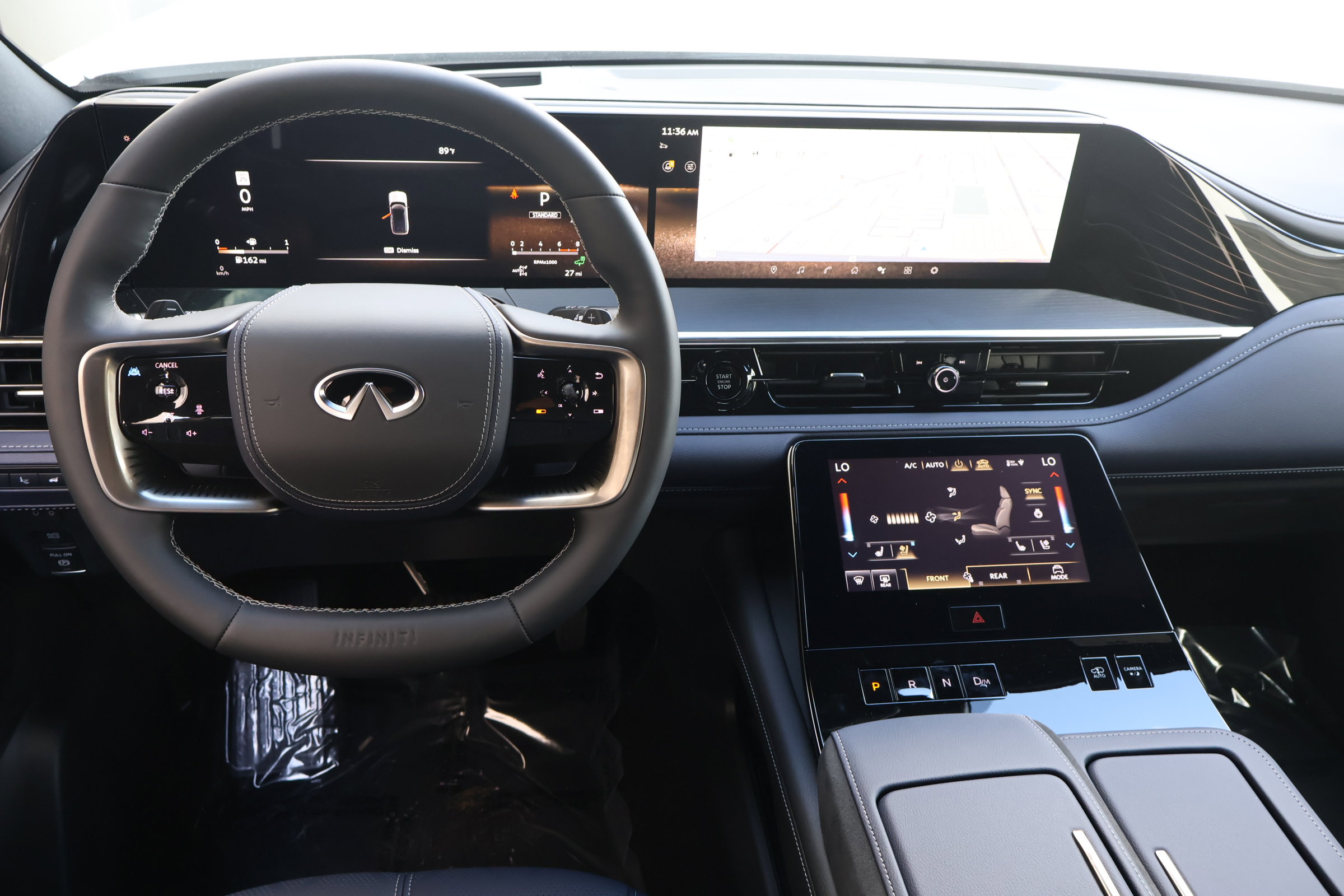 2026 Infiniti QX80 Sensory photo 15