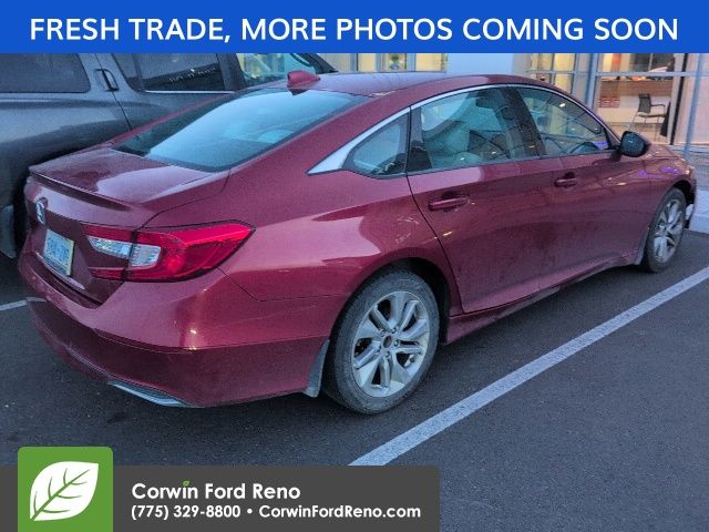 2018 Honda Accord LX photo 4