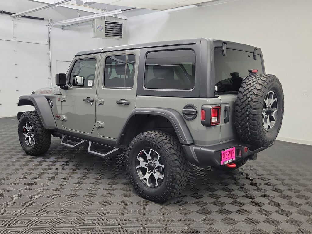 2023 Jeep Wrangler Rubicon photo 3