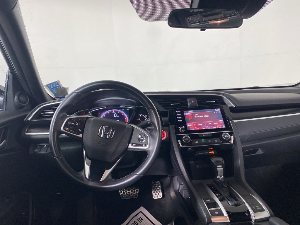 2020 Honda Civic Sport photo 11