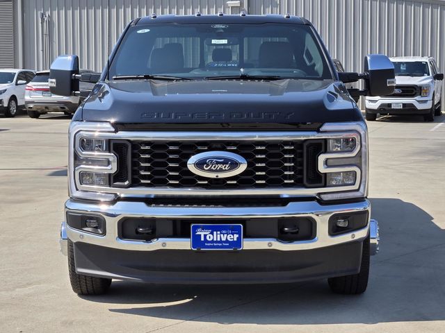 2026 Ford F-350 Lariat photo 3