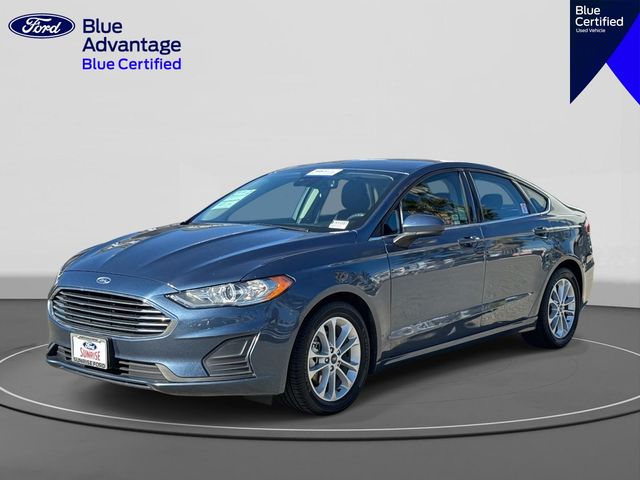 2019 Ford Fusion SE's photo