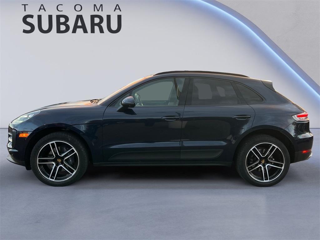 2021 Porsche Macan Base photo 2