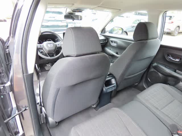 2023 Honda HR-V LX photo 12