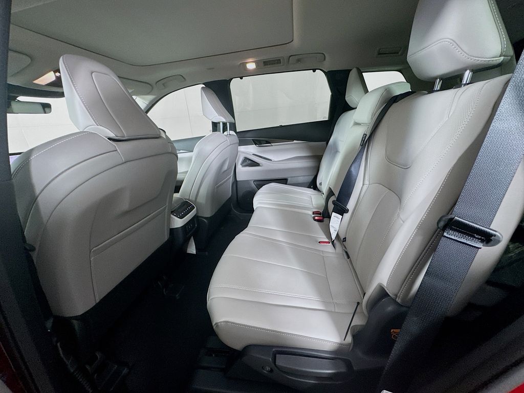 2026 Infiniti QX60 Luxe photo 29