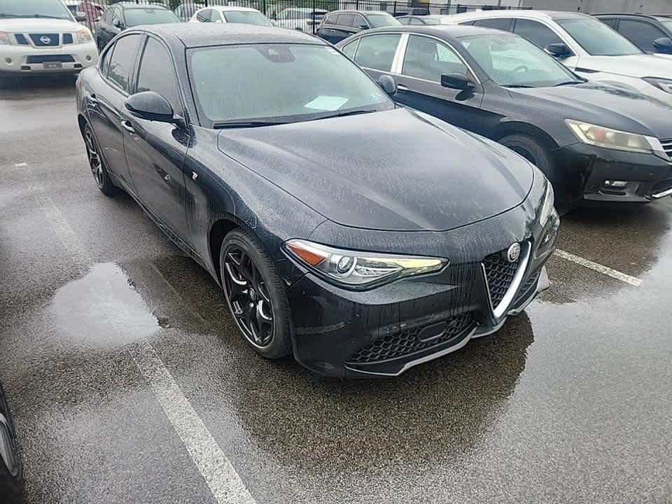 2022 Alfa Romeo Giulia