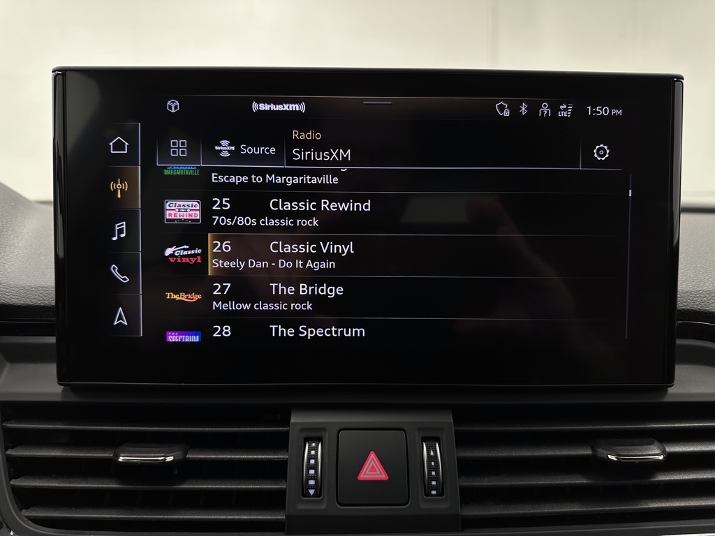 2022 Audi Q5 45 S line Premium Plus photo 31