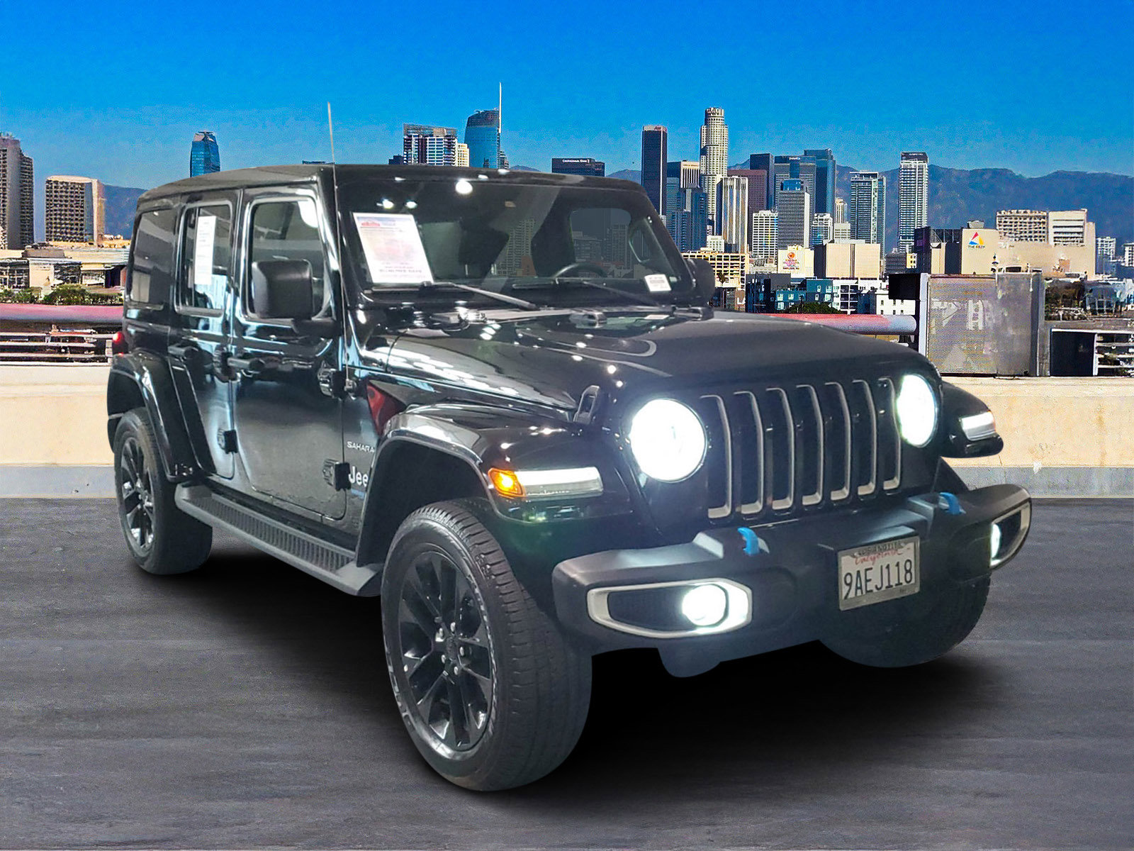 2022 Jeep Wrangler Unlimited Sahara 4xe photo 3