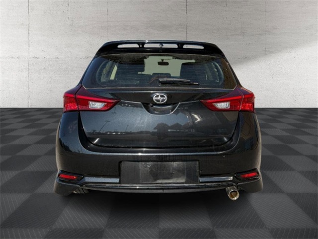 2016 Scion iM Base photo 6