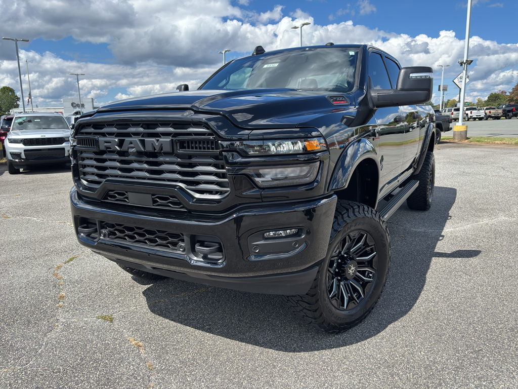 2025 Ram 2500 Big Horn photo 2