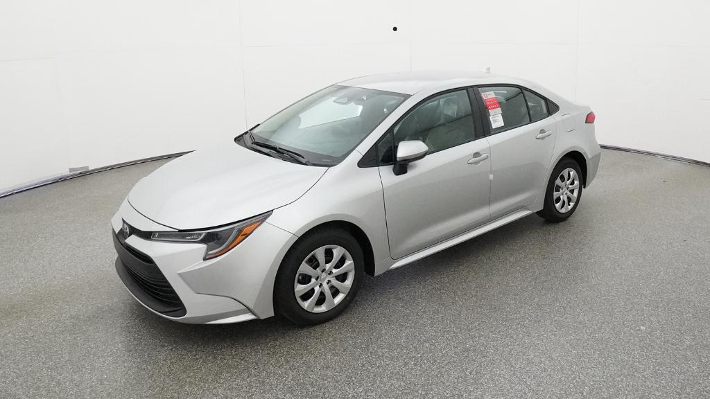 2026 Toyota Corolla LE's photo