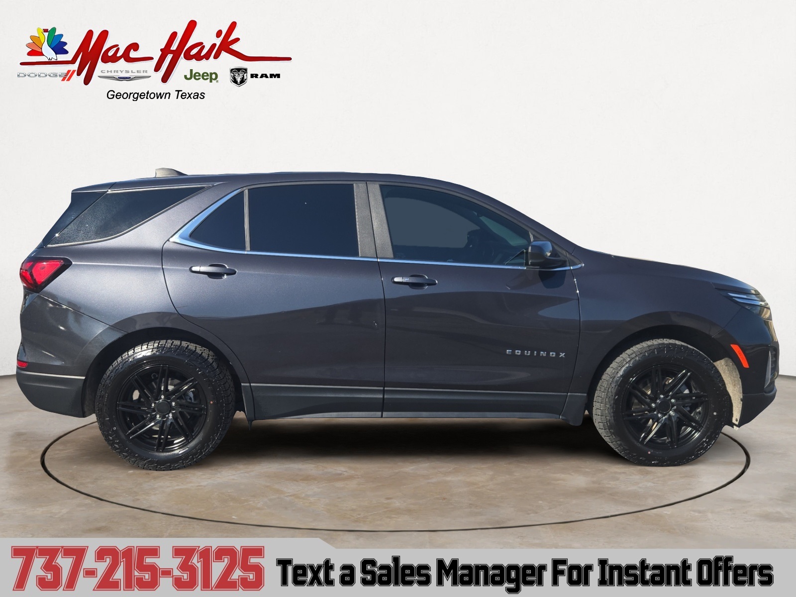 2023 Chevrolet Equinox LT photo 3