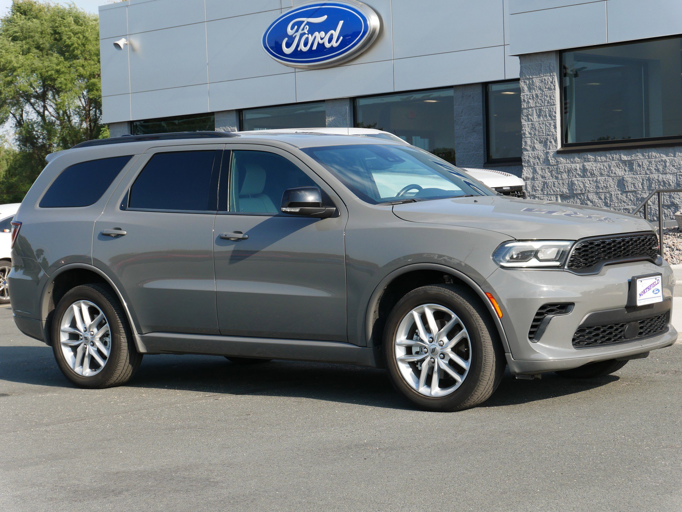 2024 Dodge Durango GT Plus photo 2