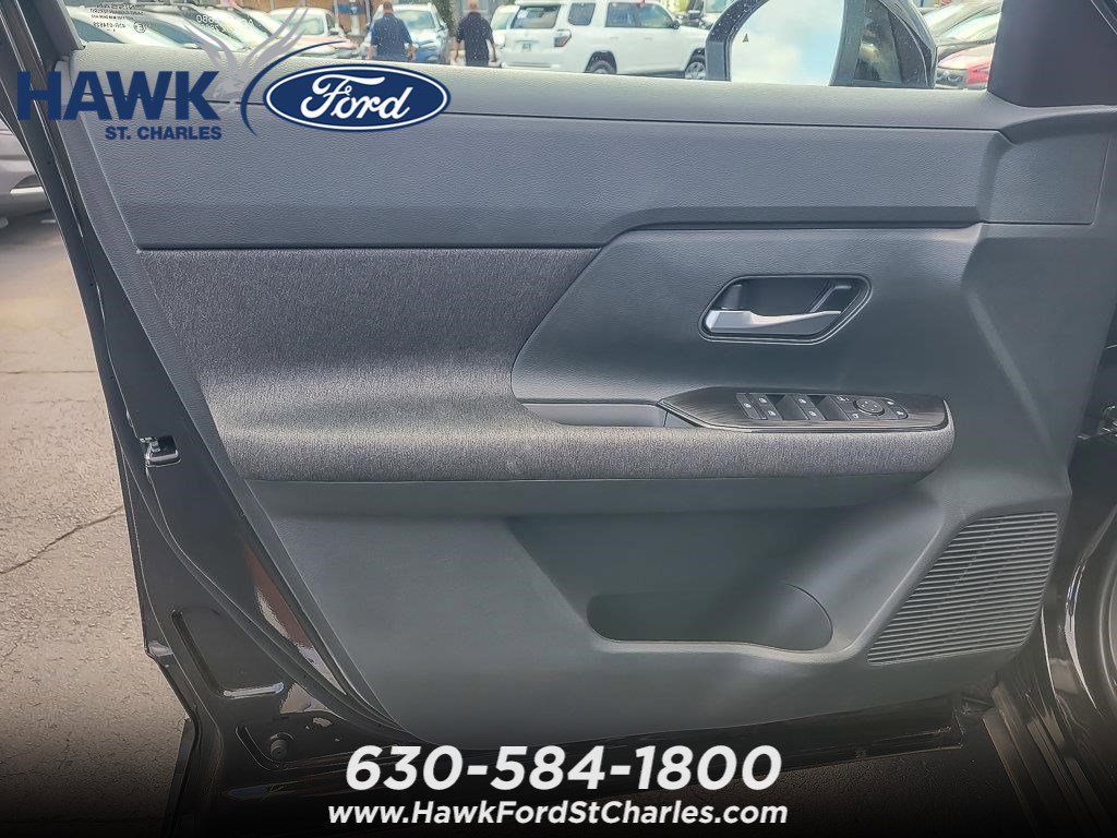 2025 NISSAN KICKS MPV - Image 17