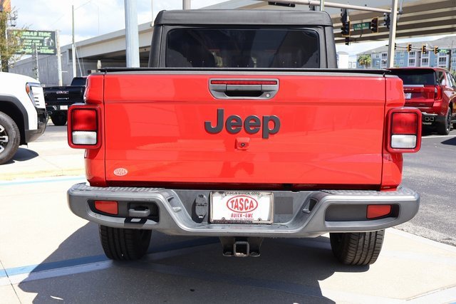 2022 Jeep Gladiator Sport photo 3