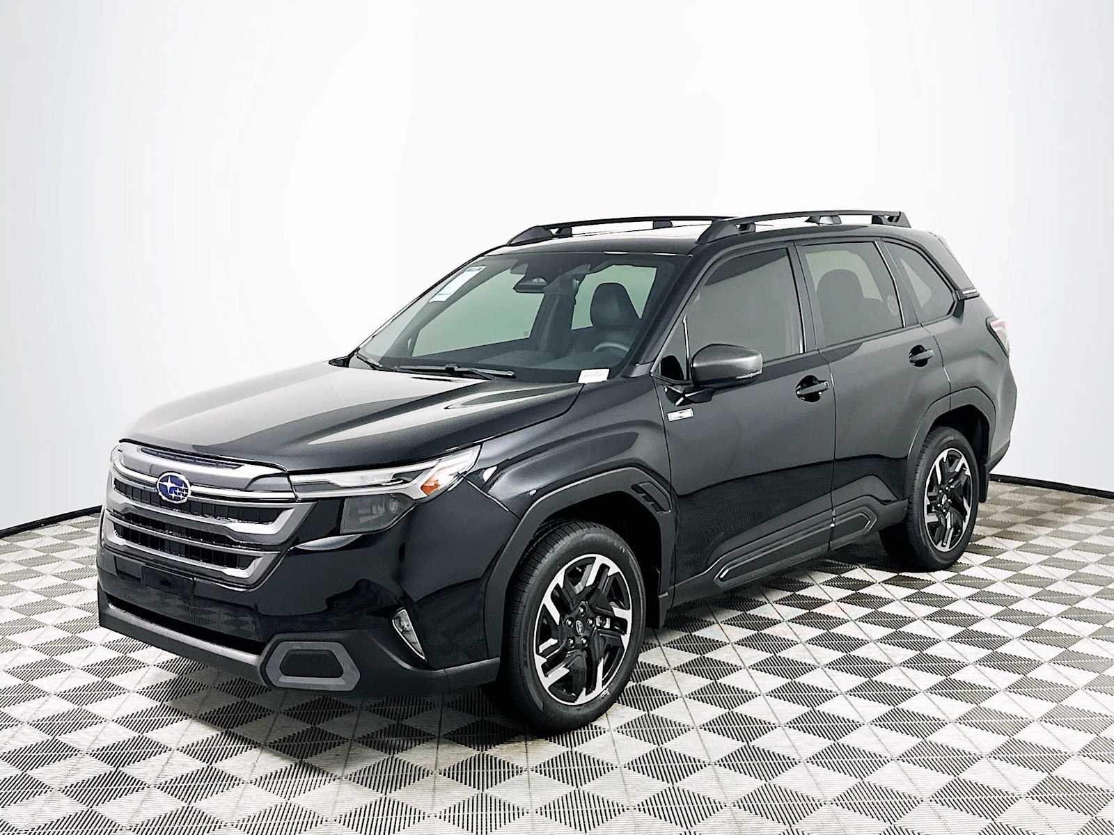 2025 Subaru Forester Limited photo 3