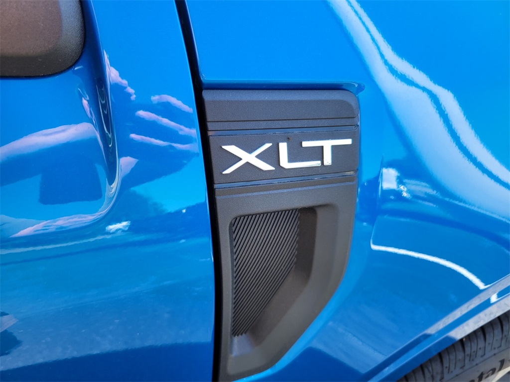 2025 Ford Maverick XLT photo 14