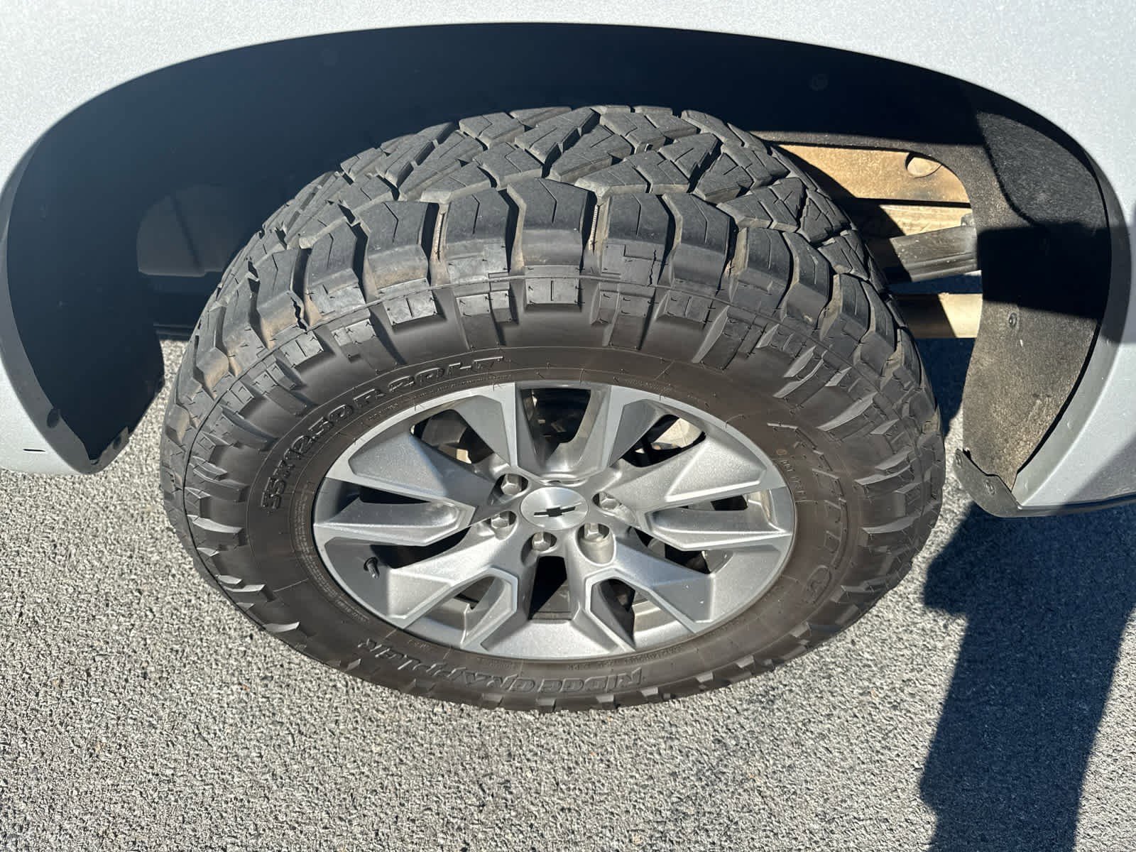 Used 2021 Chevrolet Silverado 1500 RST with VIN 1GCUYEED2MZ419634 for sale in Little Rock