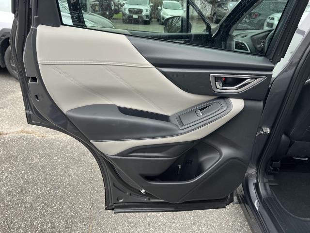 2022 Subaru Forester Limited photo 11