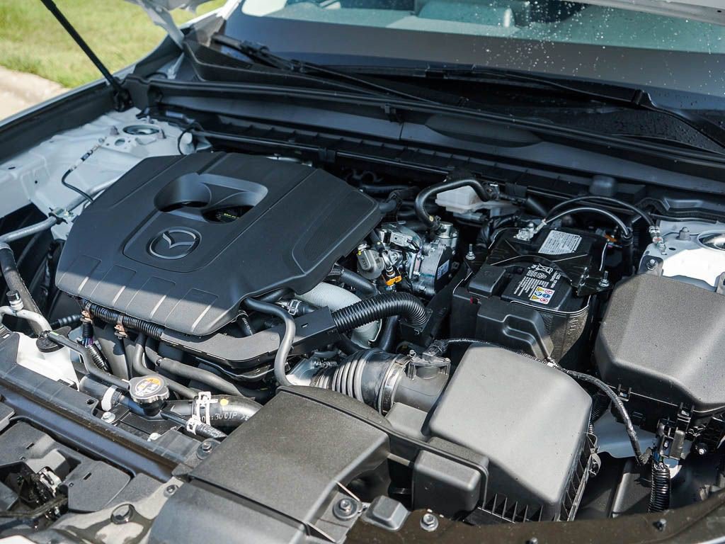 2025 Mazda CX-50 2.5 S Preferred photo 5