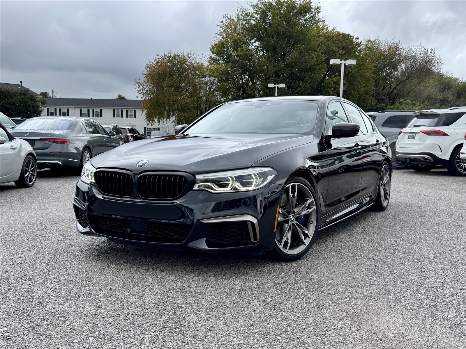 2019 BMW 5 Series M550i